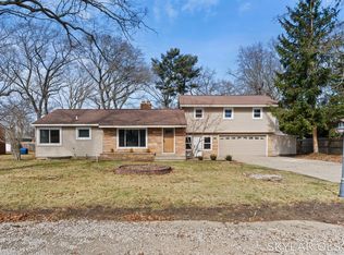 1924 Maryland Blvd, Muskegon, MI 49441