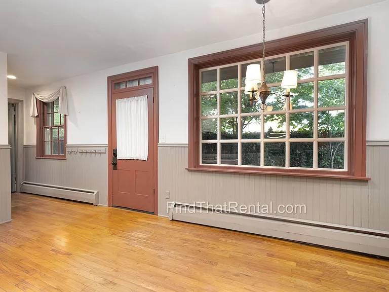 136 W Pomfret St — Photo 24