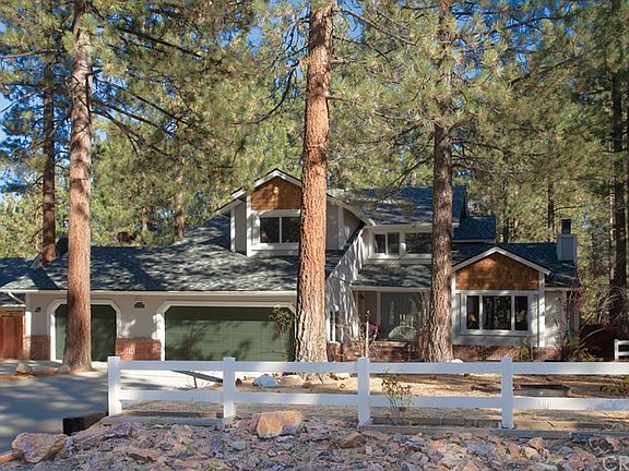 3rd image of 569 Killington Way