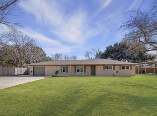 3812 Hardin Rd, Baytown, TX 77521