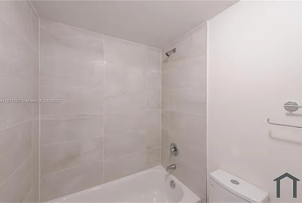 1530 NW 51st St #A — Photo 12