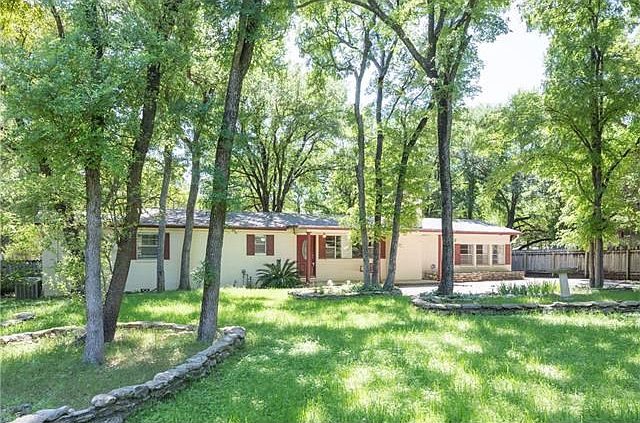 1st image of 5002 Rollingwood Dr