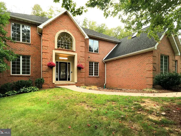 1304 Megan Dr, State College, PA 16803