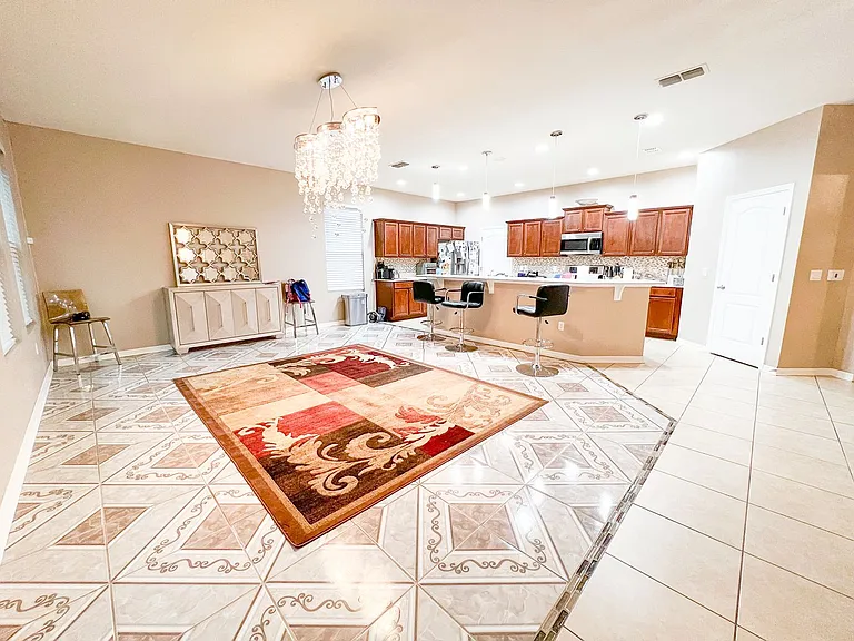 402 Rock Springs Cir — Photo 9