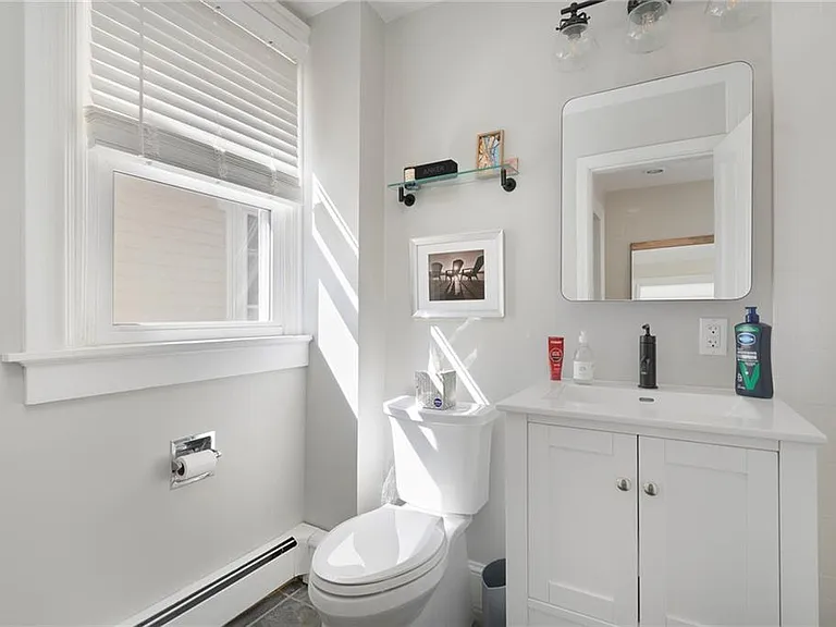 109 Church St #3 — Photo 16