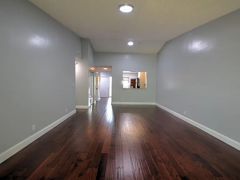5087 Oak Hill Ln — Photo 18