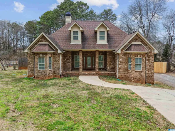 2239 Carl Jones Rd, Moody, AL 35004