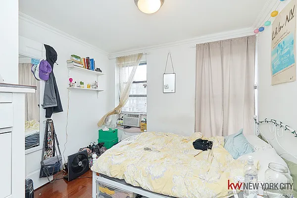 Rented by Keller Williams NYC | media 20