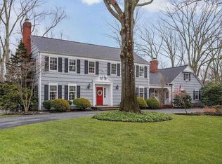 4 Mulberry Ln, Colts Neck, NJ 07722