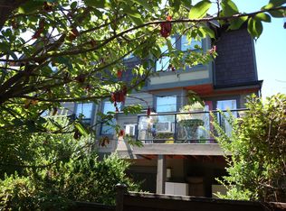 4427 44th Ave SW #A, Seattle, WA 98116