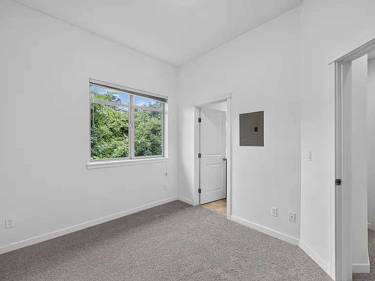 2172 Yakima Ct — Photo 13