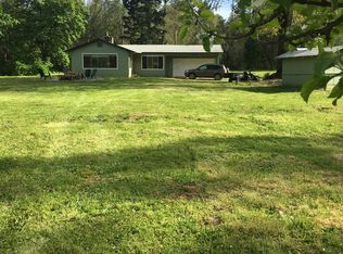 1555 Birdseye Creek Rd, Gold Hill, OR 97525