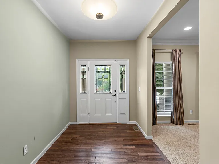 615 Derby Way Dr — Photo 7