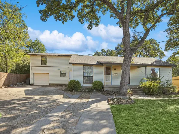 2605 Stark St, Fort Worth, TX 76112