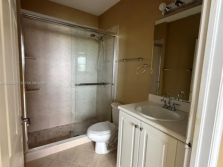 3064 SE 1st Dr #7 — Photo 12