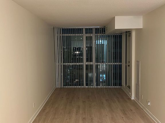 5th image of 4065 Brickstone Mews #2105