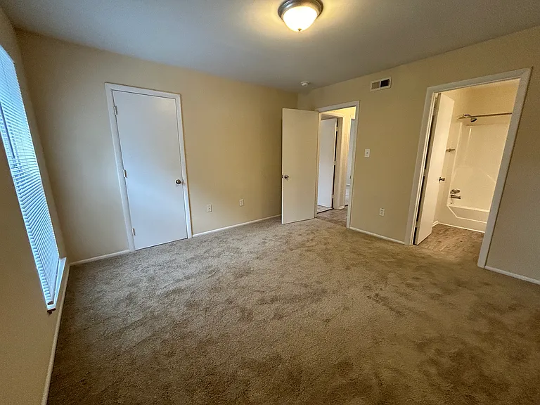 Forestbrook Apartments — Photo 97