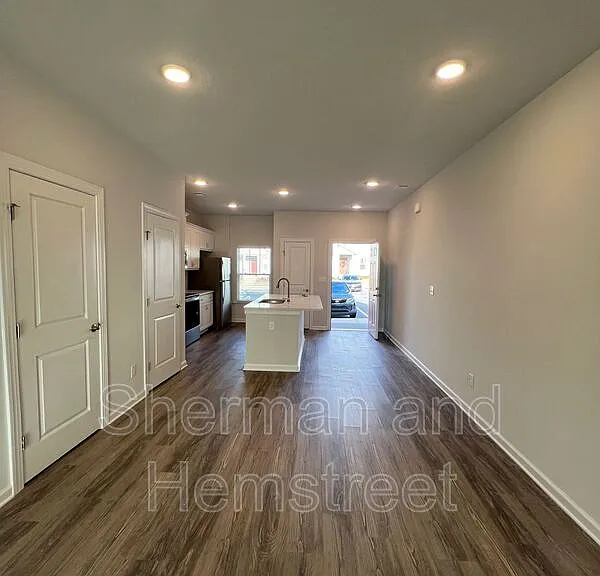 5006 Mimosa Dr #5006 MIMOSA DR — Photo 4