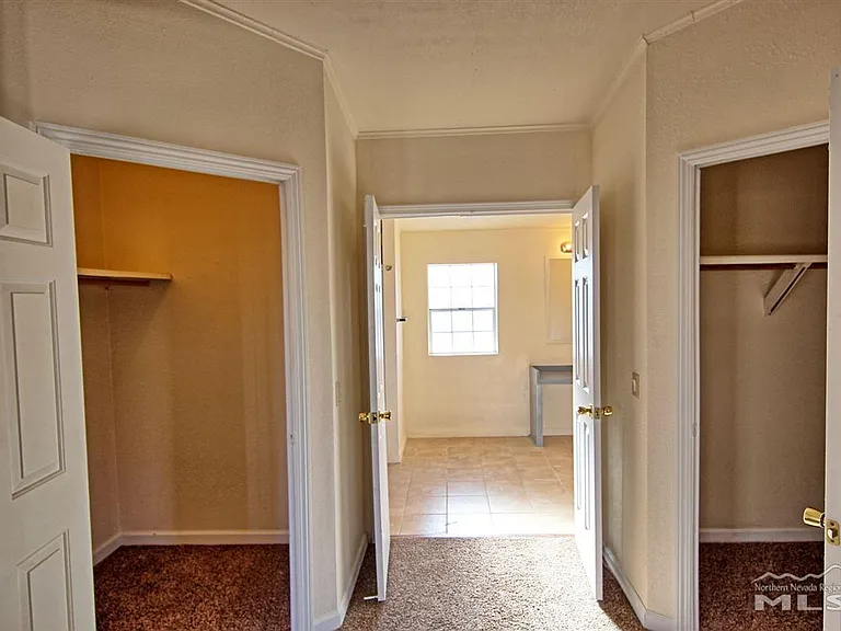 219 Ambee Way — Photo 5
