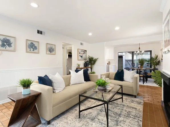 8 Sandflower Ct #49, Newport Beach, CA 92663