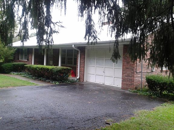 2nd image of 22 Hinkston Pike