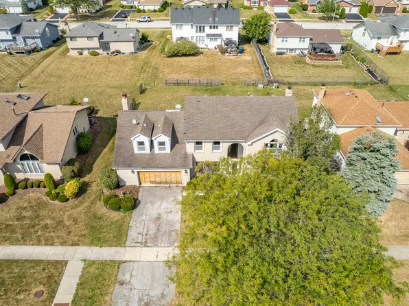 6244 Allemong Dr, Matteson, IL 60443