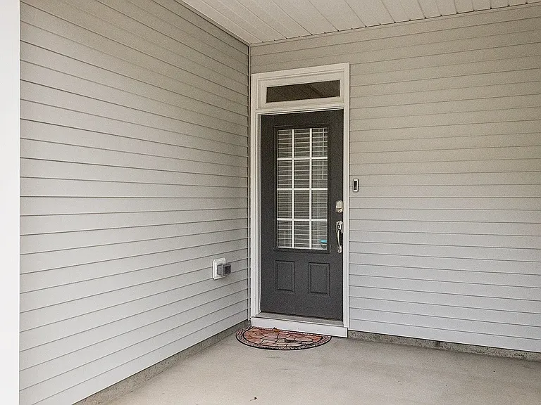 1015 Brightskies St — Photo 5