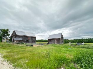 129 Pleasant St, Wilton, ME 04294