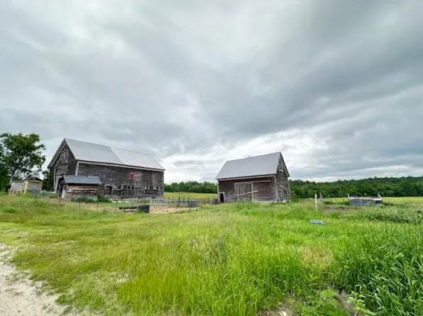 129 Pleasant Street, Wilton, ME 04294