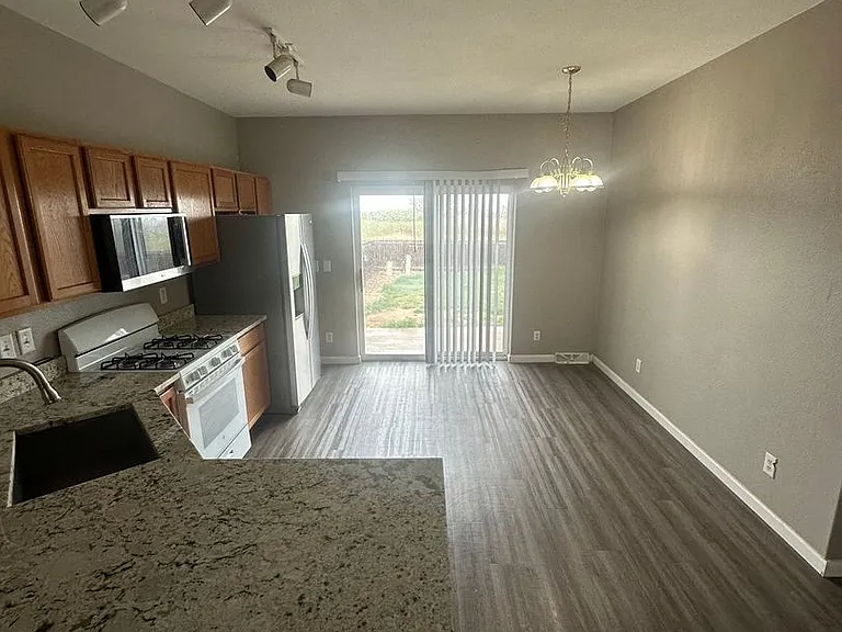 6593 Gelbvieh Rd — Photo 6
