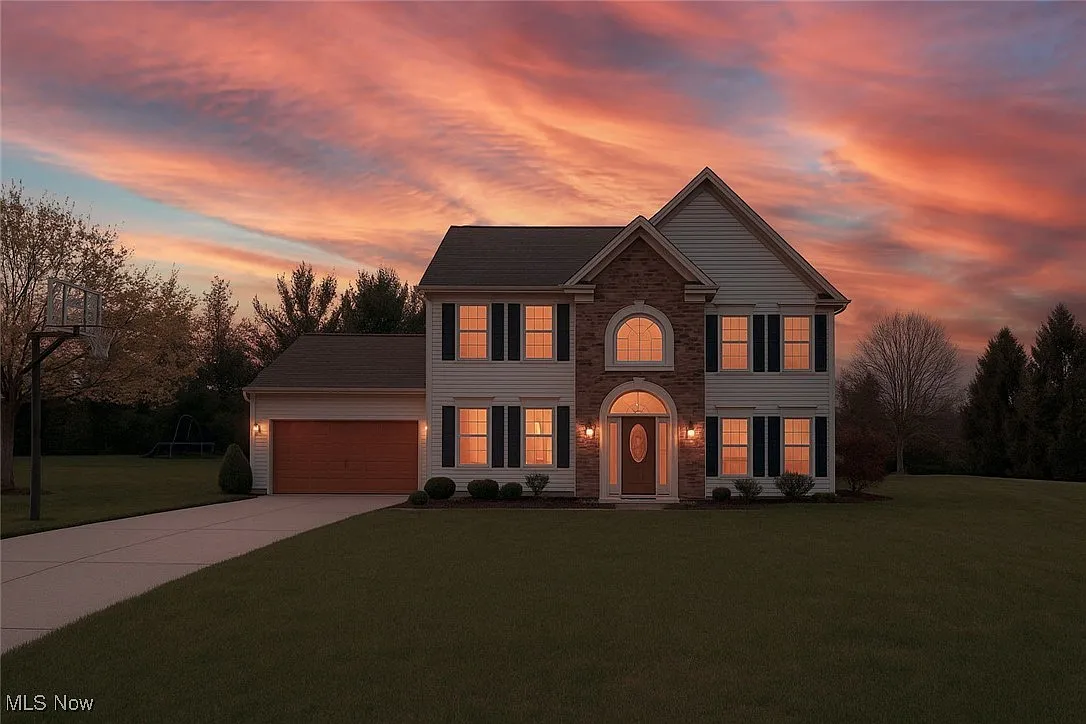 8638 Graham Cir photo 1
