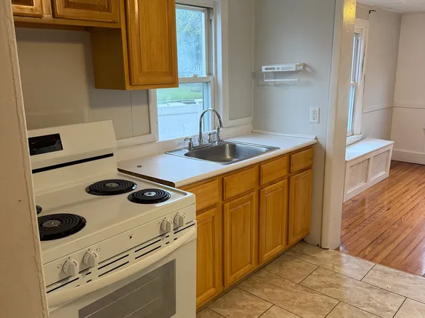 3158 Lincoln Ave, Oceanside, NY