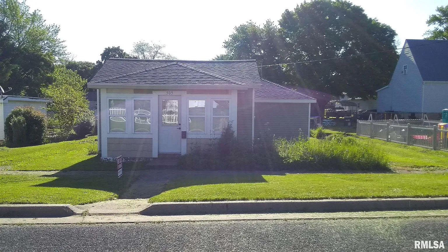 505 Jones St photo 1
