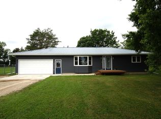 1994 Pasque Pkwy, Aberdeen, SD 57401