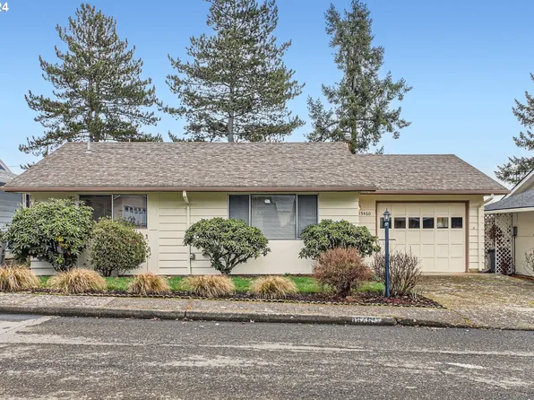15460 SW Royalty Pkwy, King City, OR 97224