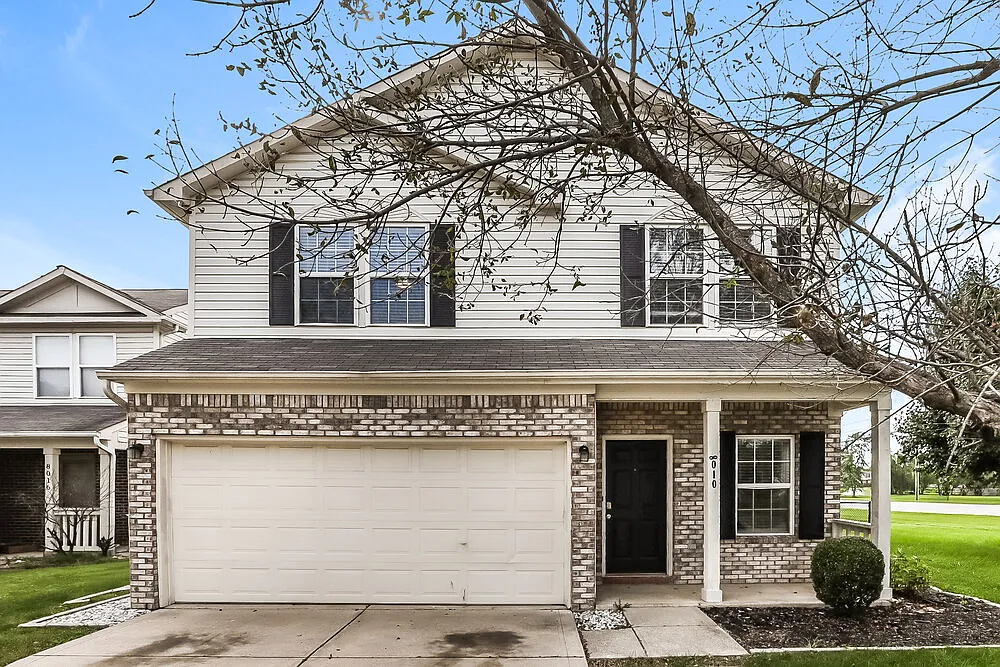 4 bed, 2.5 bath, 1934 sqft, $2,080 — Photo 1