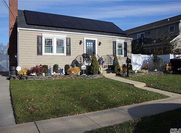 2nd image of 101 Sullivan Ave