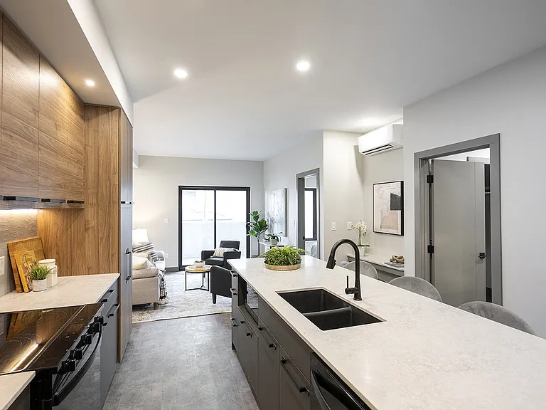 8 Mission Rd SW — Photo 19