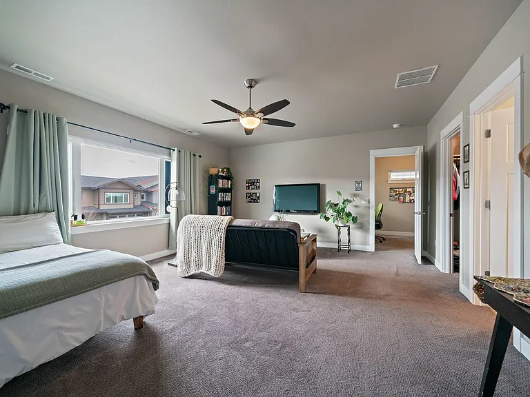 3083 Lori Ln — Photo 22