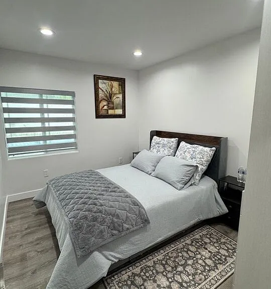 13551 Hart St — Photo 17