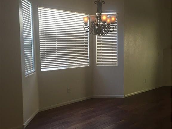 5th image of 10784 Valencia Hills St