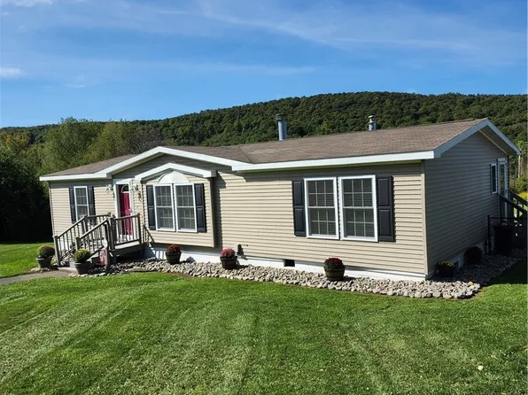 1223 State Route 80, Tully, NY 13159