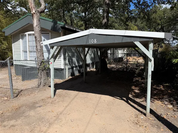 108 Dove Ln, Gun Barrel City, TX 75156