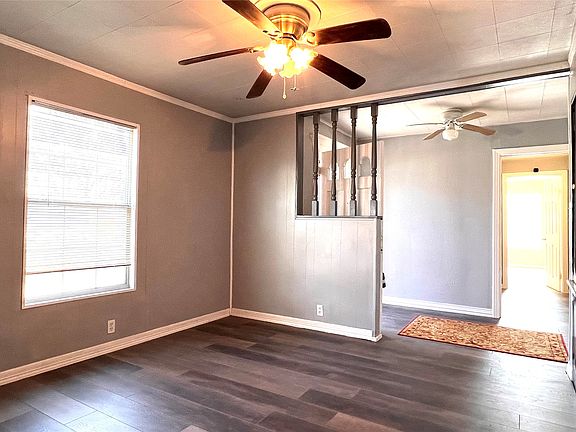 4th image of 2522 N Hughes Ave