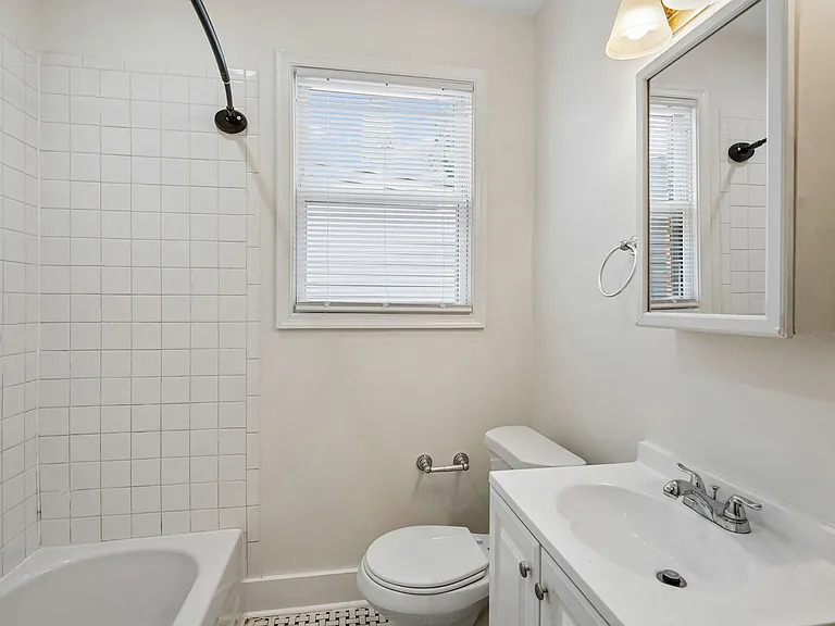 615 Malcolm X Blvd — Photo 10