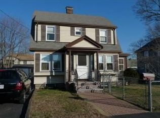 20 Woodlawn St, Dedham, MA 02026