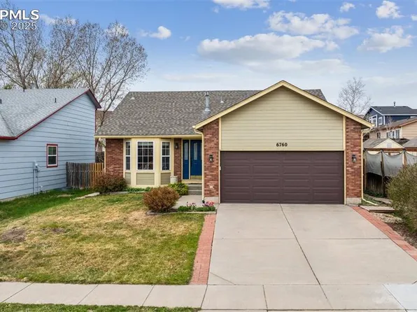 6760 Oakwood Blvd, Colorado Springs, CO 80923