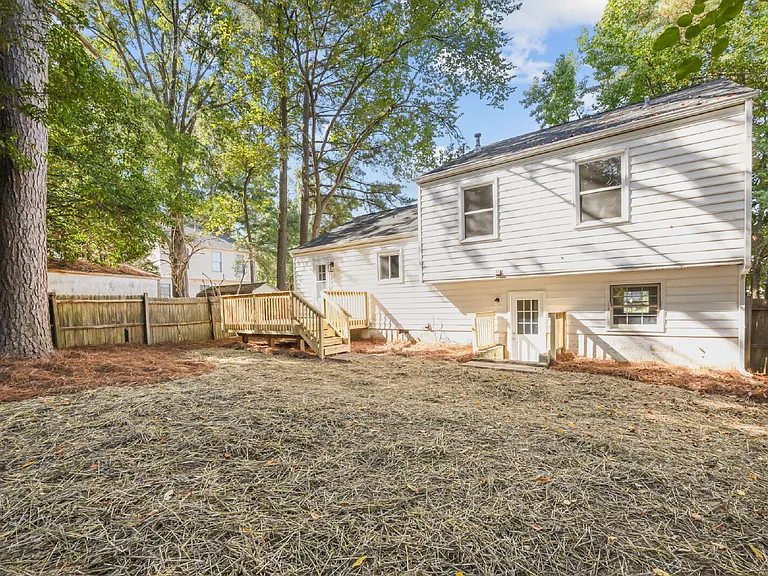 4804 Tolley Ct — Photo 34