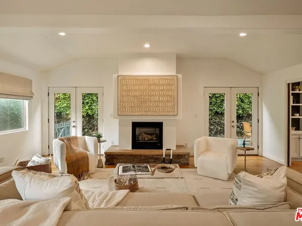 1308 Vienna Way, Venice, CA 90291