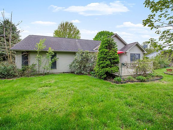 4th image of 4862 Deerview Ave